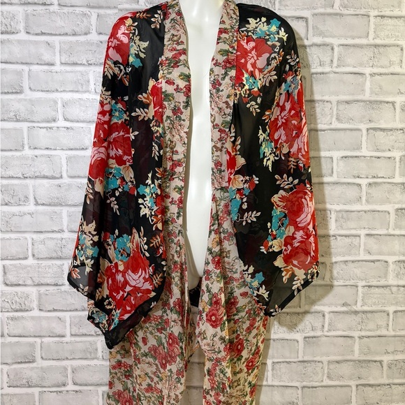 California Moonrise Other - California Moonrise Chic Floral Women's Cape/ beach cover with sleeves size med